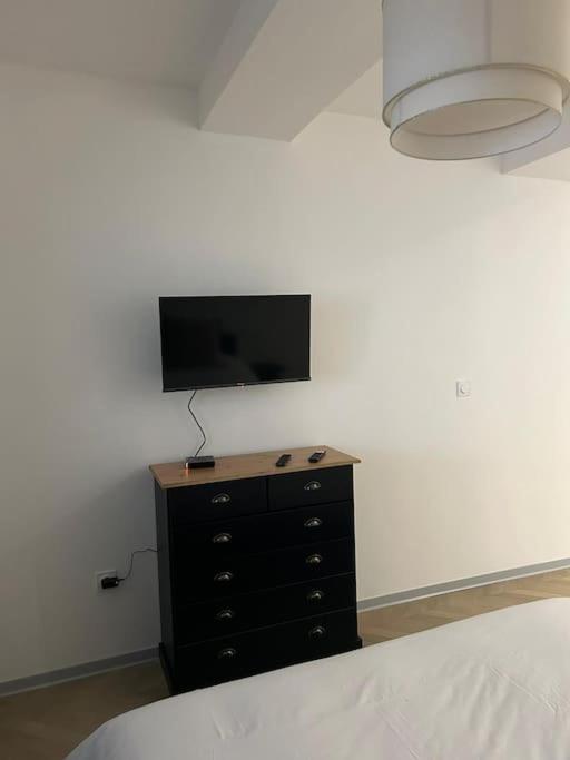 Appartement Spa 2 Pers-Couteliers-Centre Ville Moulins  Esterno foto