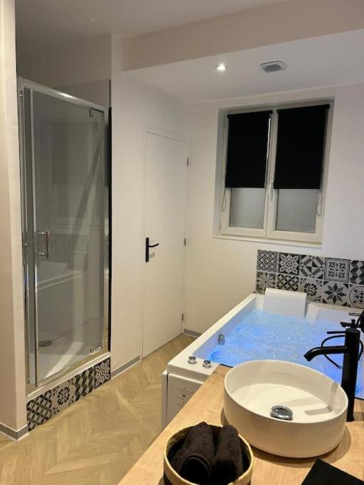 Appartement Spa 2 Pers-Couteliers-Centre Ville Moulins  Esterno foto